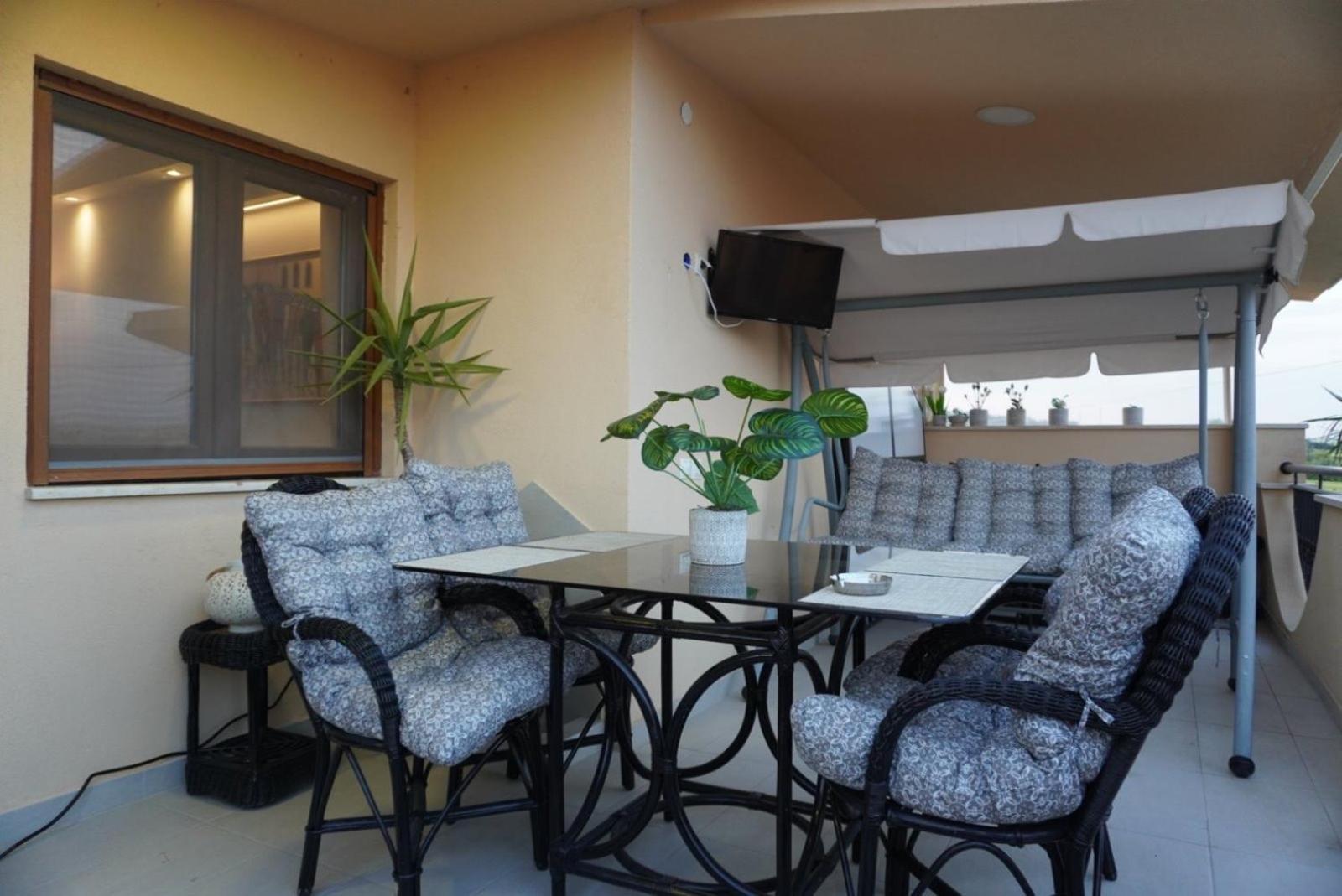 Villa Vaso With Jacuzzi Epanomi Dış mekan fotoğraf